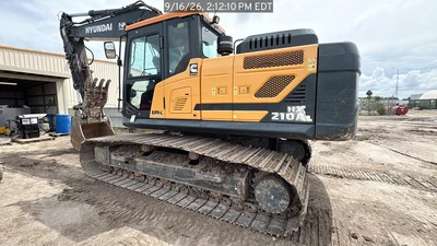 Used 2024 HYUNDAI HX210AL Excavators North Carolina US | National Equipment Dealers #1422291