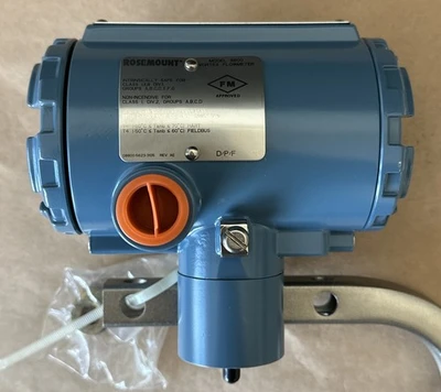 NEW Rosemount 8800DW010SA3N1D1I5R30