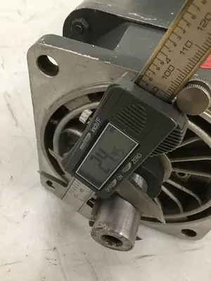 USED SIEMENS 1FT5074-0AC01-0-Z