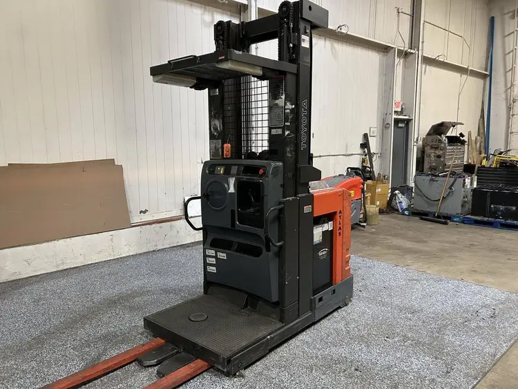 Used 2015 TOYOTA 7BPUE15 Misc Forklifts Illinois US | Somerset Equipment Sales #1542874