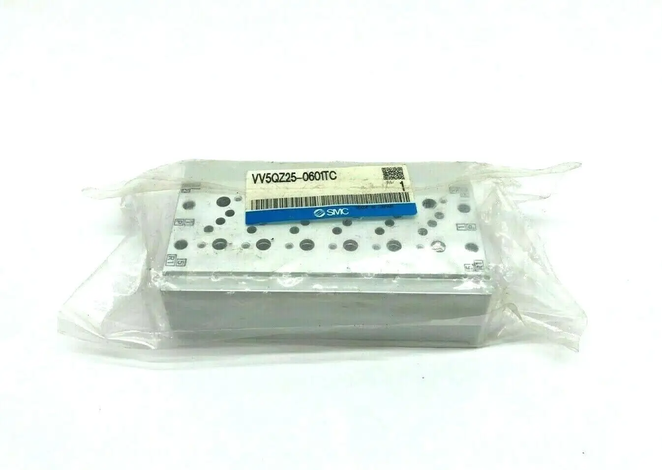 VV5QZ25-0601TC | SMC  Pneumatic Manifold Block - New