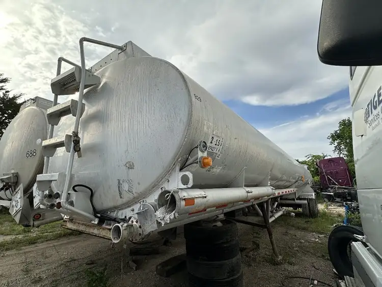Used 1995 WELD-IT 306 AL Tanker Trailers Texas US | MCO Truck & Equipment #1513793