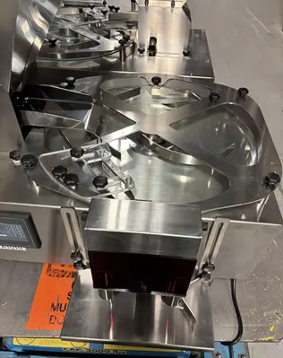 Used Stainless Steel Table-Top Electronic Tablet/Capsule Counter