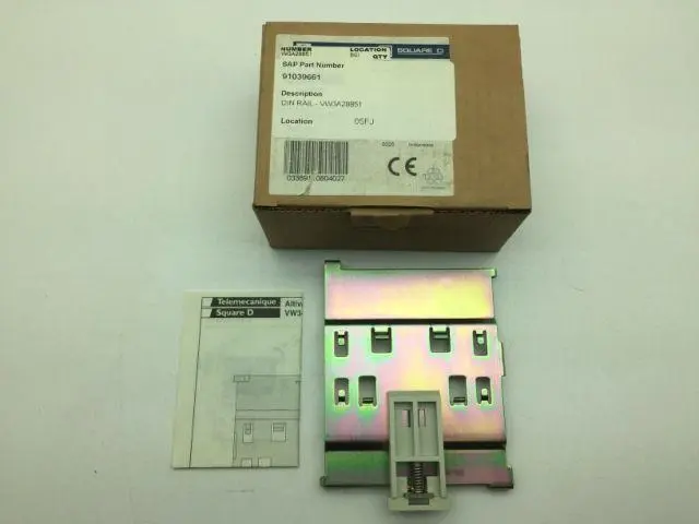 Square D VW3A28851 Mounting Plate for DIN Rail