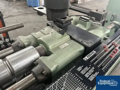 USED ARBURG 39 Ton Arburg Injection Molder, Model 220-90-350