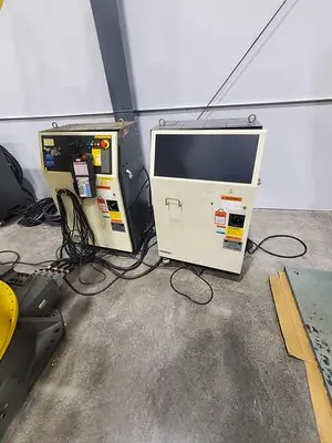 USED 2010 FANUC M-2000IA/900L