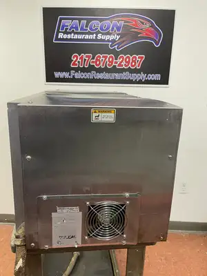 New | in-Stock Vulcan Used Vulcan 1036C 36 1/2" Countertop Cheese Melter - 208V, 3.6 kW - New Elements Salamanders & Cheese Melters Illinois US | Falcon Restaurant Supply #1374853