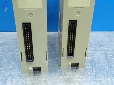 USED OMRON C200HOD212