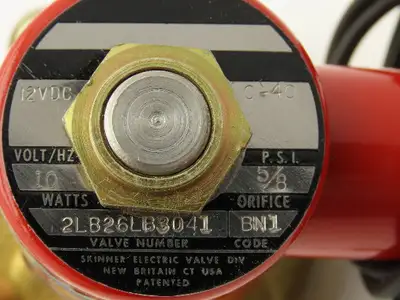 Lancer 2LB26LB3041 2-Way Skinner Solenoid Valve 3/8" NPT N.C. 0-40psi 12VDC