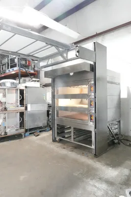 MIWE 2014 ELECTRIC CONDO TRIPLE DECK OVEN STEAM INJECTED W/ OVEN LOADER MODEL CO 3.1212