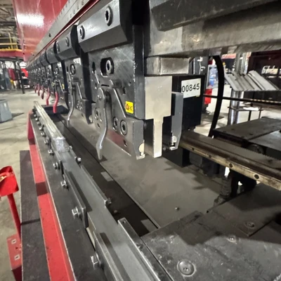 AMADA FBD-1253NT Press Brakes | SNL Machine Trader LLC (4)