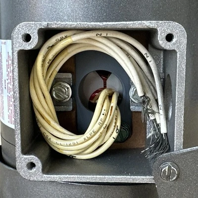 NEW Baldor VM3535