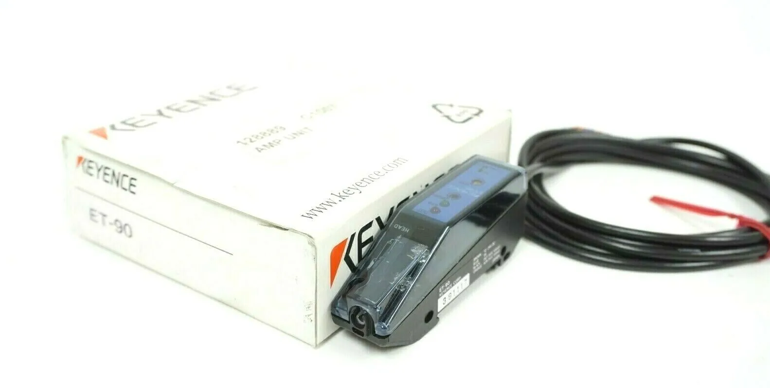 NEW KEYENCE ET-90 AMPLIFIER UNIT ET90