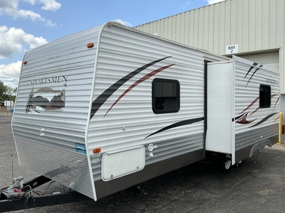 Used 2014 SPORTSMAN S262RK Campers, Caravans, Motorhomes Michigan US | Miedema Asset Management Group #1339085