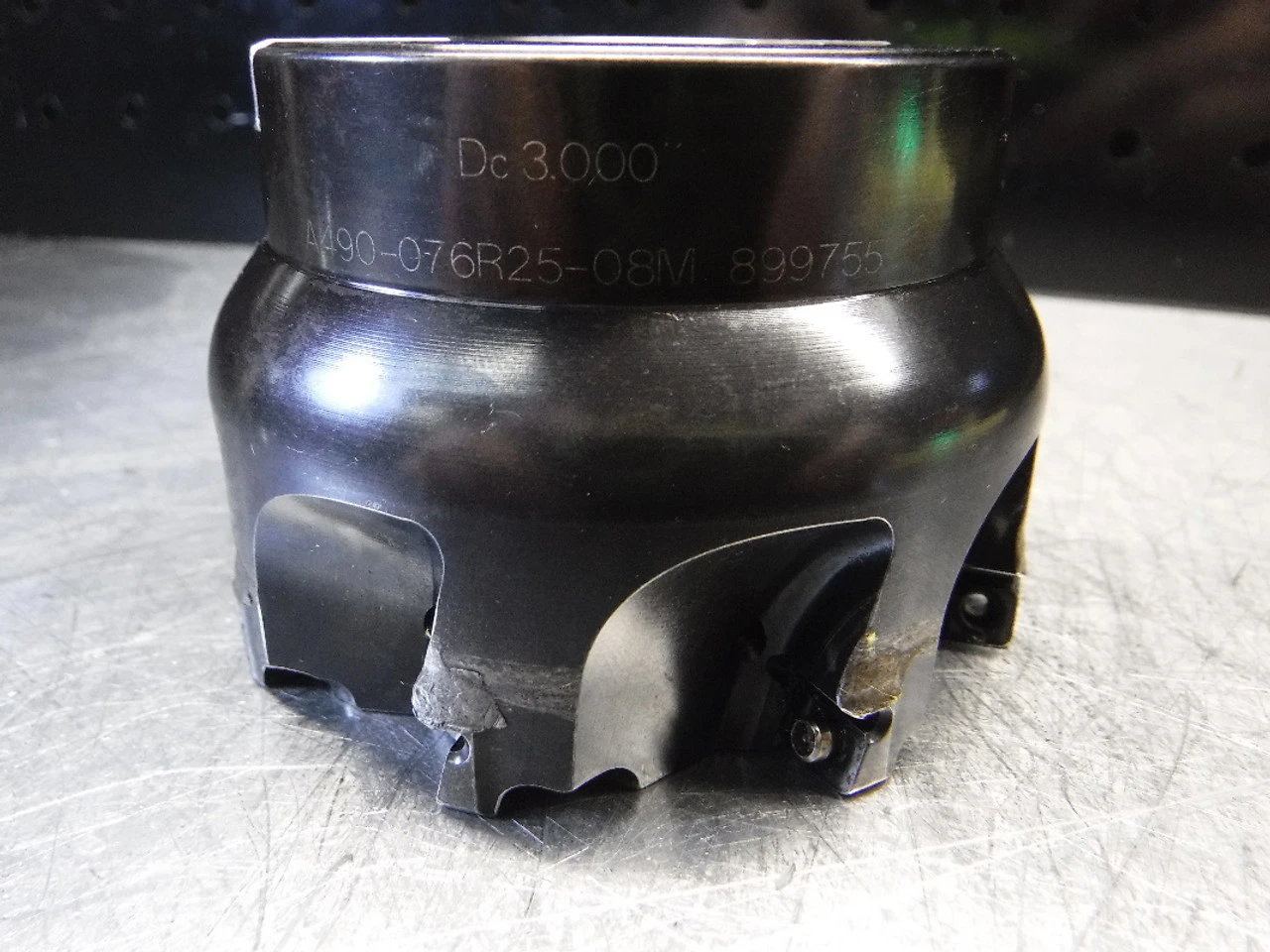 Sandvik 3" Indexable Facemill 1" Arbor A490-076R25-08M (LOC1973A)