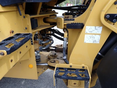 Used 2018 CATERPILLAR 926M Wheel Loaders Massachusetts US | Brookside Equipment Sales #1422119