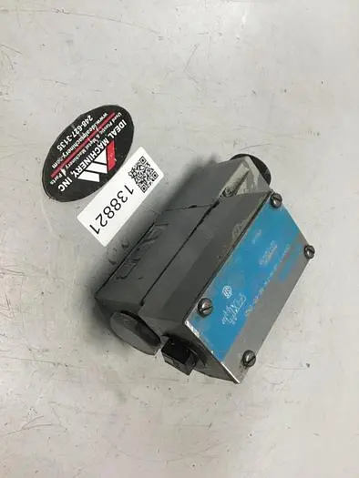 Used VICKERS DG4V32BMFWB660EN21 Valves/Fittings Michigan US | Ideal Machinery #592151