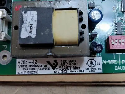 USED VERIS INDUSTRIES H704-42