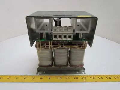 Siemens 4AV3002-2EB00-0A Power Supply 3 Phase 200-600VAC 24VDC 10 Amp SIDAC-S