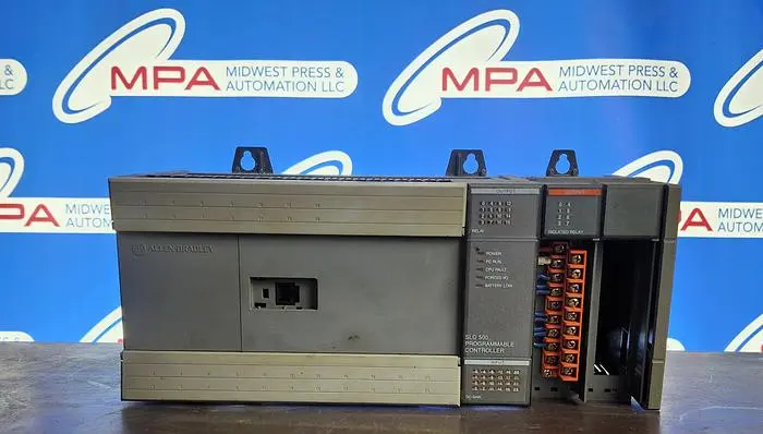 Used ALLEN-BRADLEY 1747-L40C Programmable Logic Controllers | Midwest Press and Automation #618429
