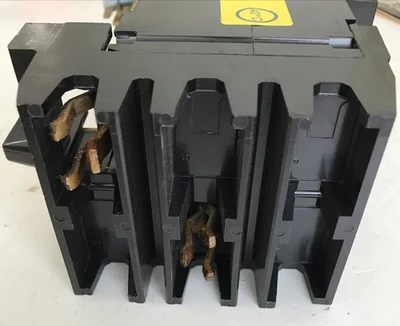 NEW Square D FA-22020BC