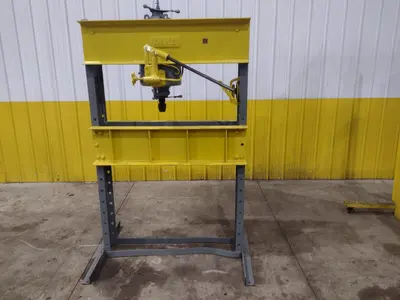 USED DAKE 75H