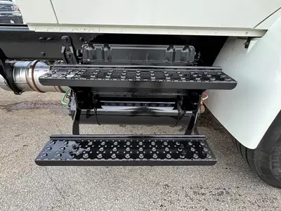 Used 2018 INTERNATIONAL DURASTAR 4300 Cab Chassis trucks Florida US | Truck and Van Outlet #1509142