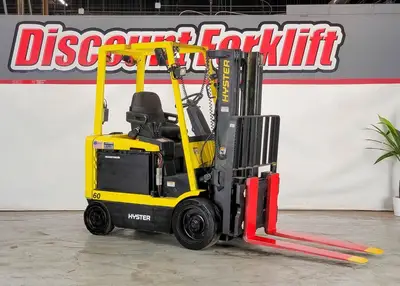 USED 2001 HYSTER E60XM2-33