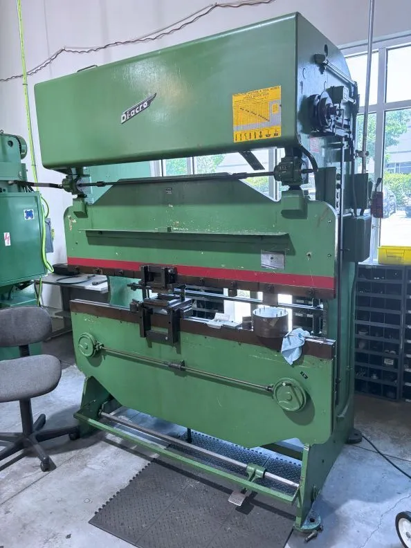 USED DIACRO 35 TON X 96"
