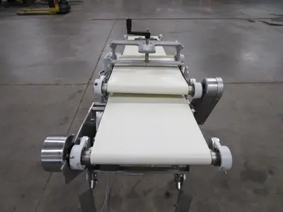 Dorner Incline Conveyor with Flattener
