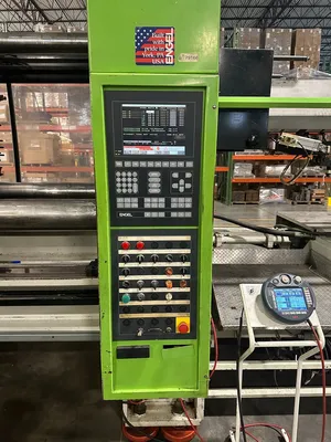 1997 ENGEL ES 1000/750WP Horizontal Plastic Injection Molding Machines | JYC MACHINERY (9)