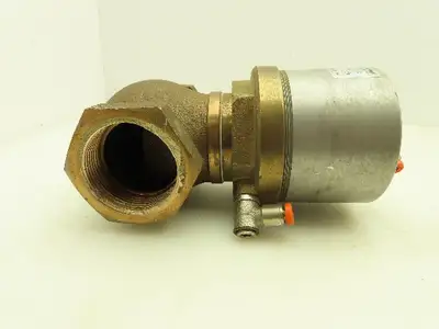 Valvaut Effepi Z200506E Pneumatic Controlled Globe Valve 1-1/2" NPT PTFE Bronze