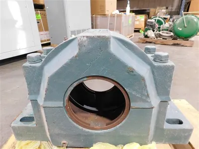 Dodge 044043 Split Case Pillow Block Bearing Housing 5-15/16"-6" Bore Used