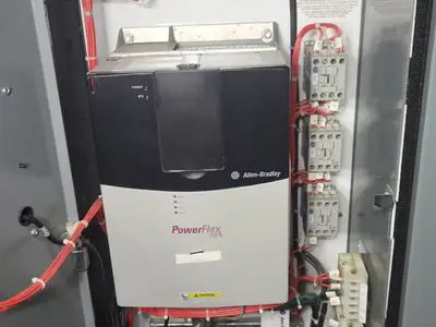 NEW ALLEN-BRADLEY 20BE027A0AYNAND0