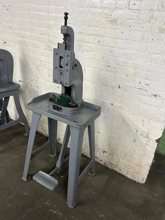 Used E.D. BOSWORTH & SON. _UNKNOWN_ Arbor Presses | Gold Machinery #439227