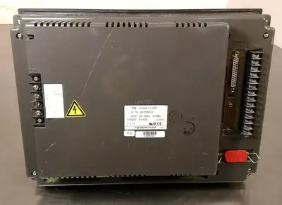 Fuji Electric UG400H-T1C1EZE Display Screen 100/240VAC 0.4-0.2A. 2D