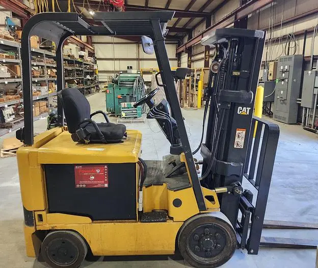 Used CATERPILLAR EC25K Misc Forklifts Michigan US | Midwest Press and Automation #562564