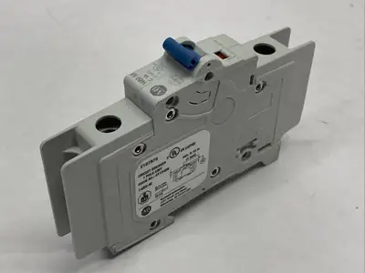 1489-M1C010 | Allen Bradley  Ser. D Miniature Circuit Breaker 1-Pole 1A 277V - Used