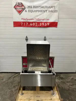 Blodgett BTT-12E 12 Gallon Electric Tilting Skillet/Braising Pan with Stand NEW