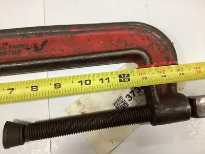 USED ARMSTRONG 112