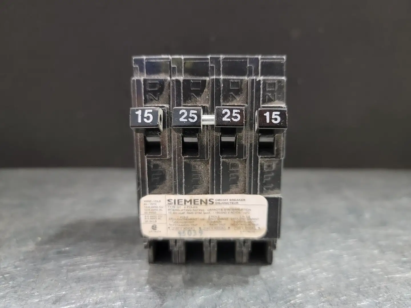 USED SIEMENS Q21525CTMC