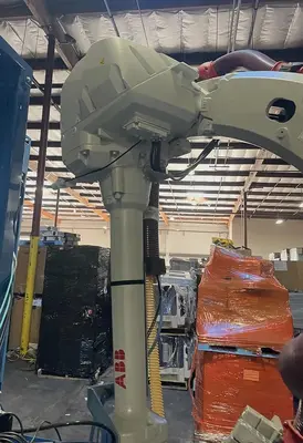 Used ABB ABB IRB 4600-40/2.55 Robots Michigan US | RAB Industries, Inc. #495031