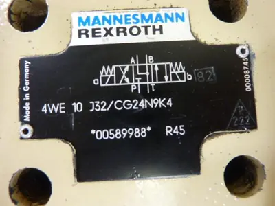 USED MANNESMANN REXROTH 4WE10J32CG24N9K4