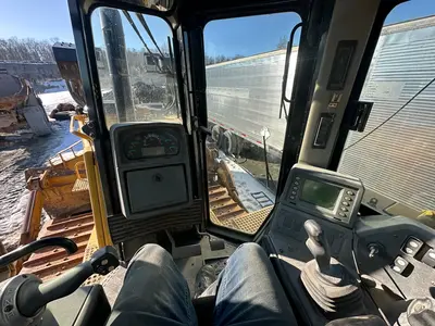 Used 2011 CATERPILLAR D8T Bulldozers Pennsylvania US | Proxy Equipment #1383007