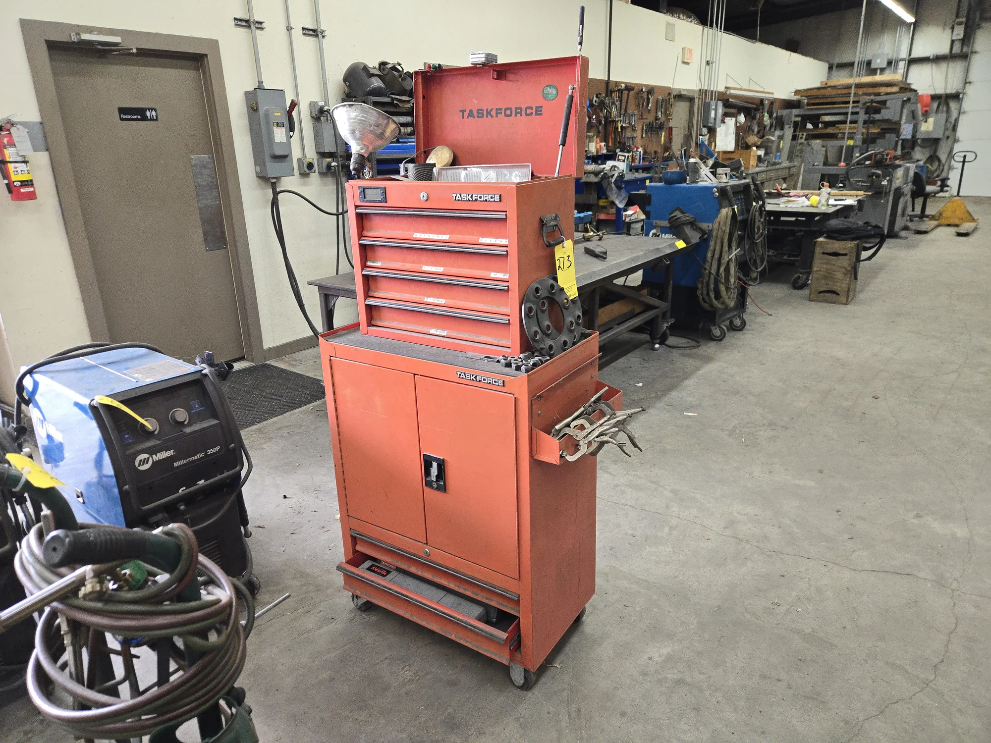 Used _UNKNOWN_ _UNKNOWN_ Tool Box Texas US | IRS Auction #1325934
