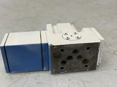 USED MOOG D661-5009