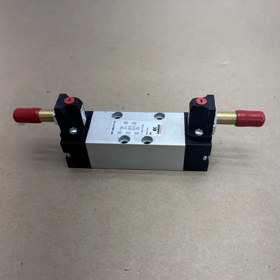 NEW Camozzi 951-000-P11-23