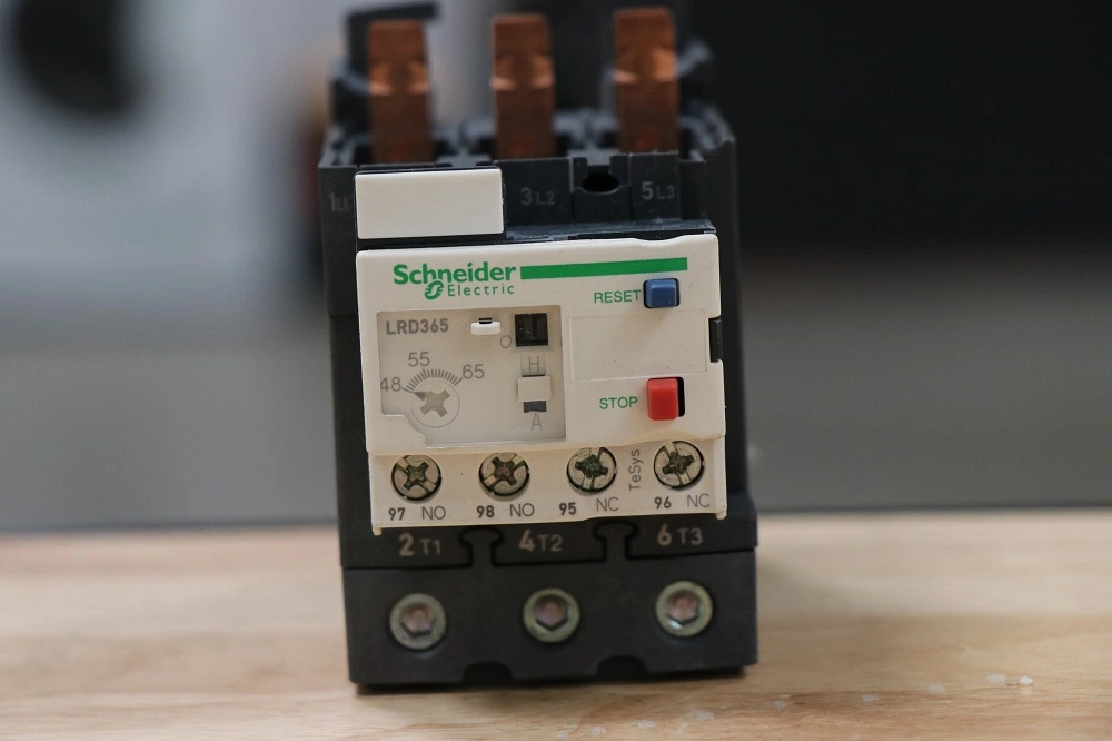 Thompson Machinery Overload Relay 48-65 AMP - Telemecanique