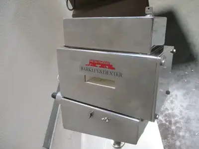 Barkley & Dexter Metal Tracker / Metal Detector for pharma or other uses