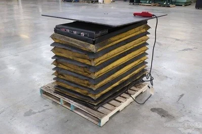 USED AUTOQUIP Scissor Lifters